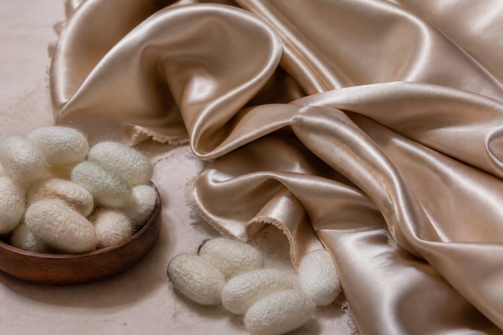 Benefits of Mulberry Silk for Natural Hair: 2026 Guide